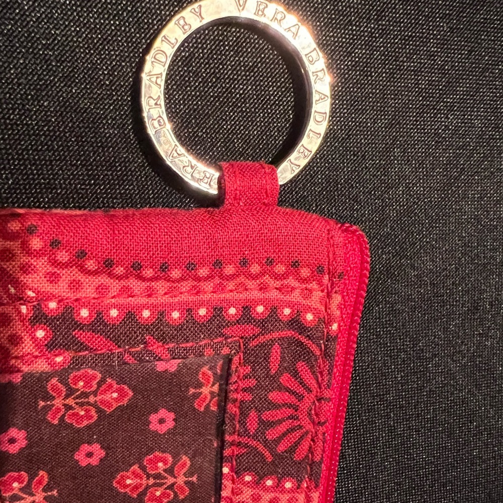 Vera Bradley ID 🪪 arrived with key ring. Retired 2006 Mesa Red pattern